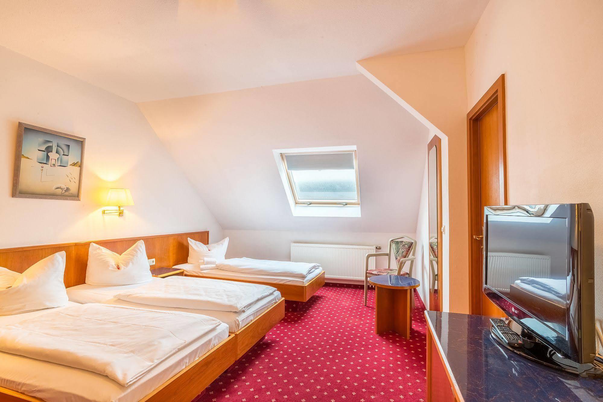 Hotel Astoria Leipzig Bagian luar foto