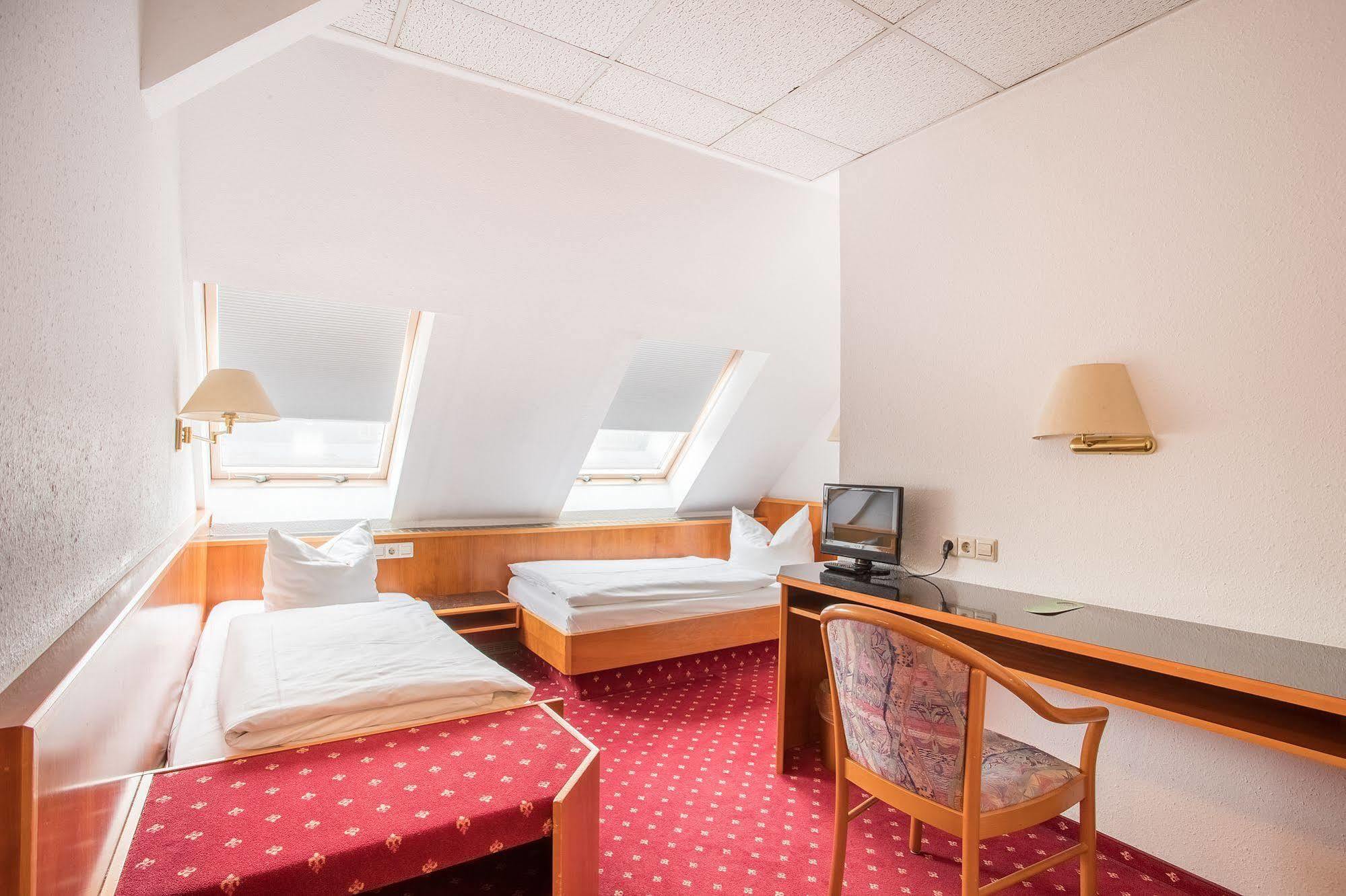 Hotel Astoria Leipzig Bagian luar foto