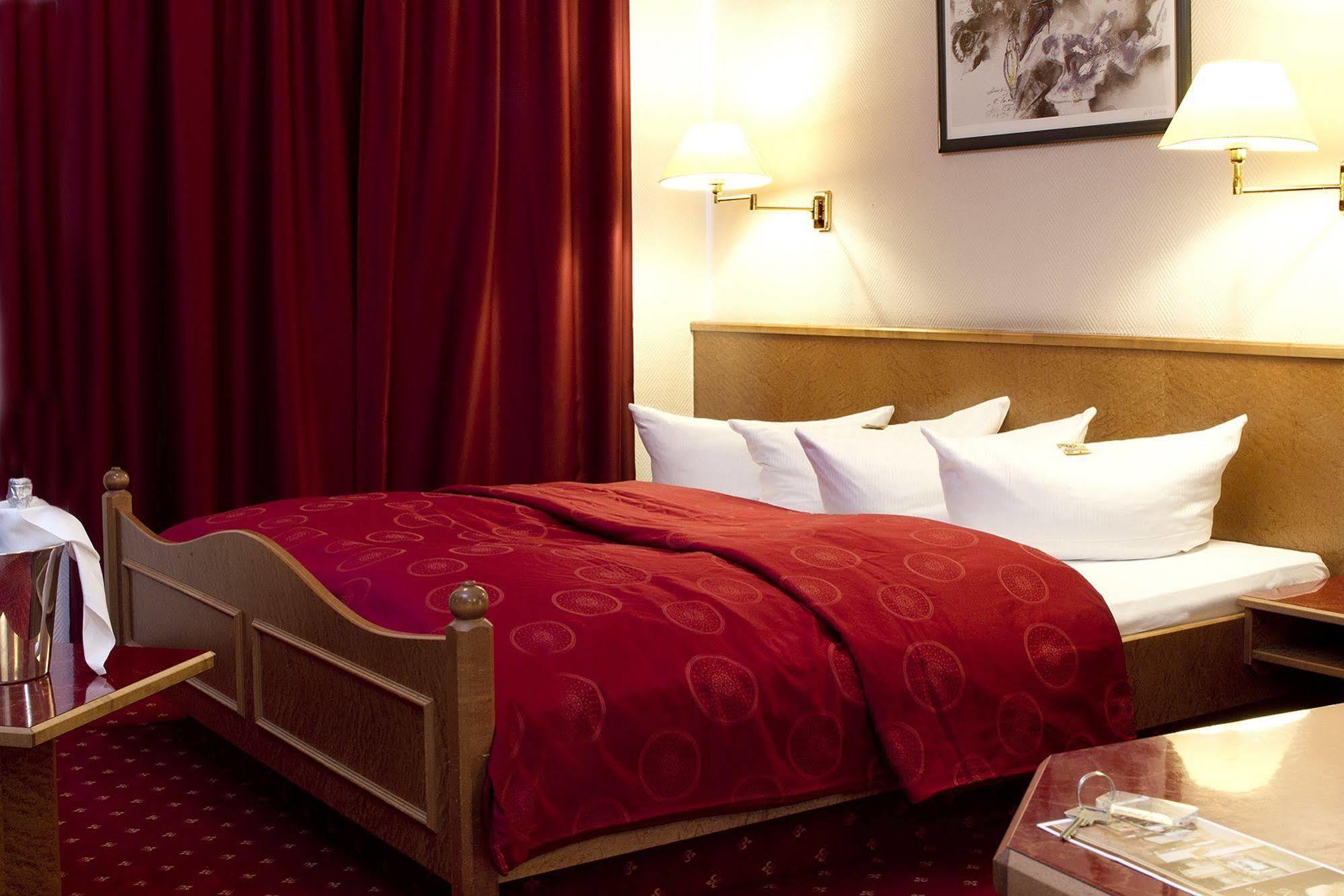 Hotel Astoria Leipzig Bagian luar foto