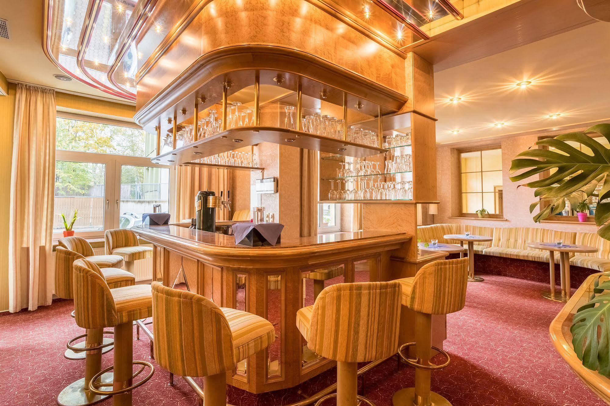 Hotel Astoria Leipzig Bagian luar foto